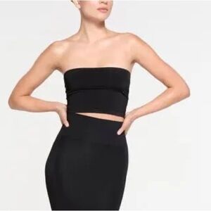 NWT Skims Soft Smoothing Seamless Cropped Tube Top - Onyx Size 4X